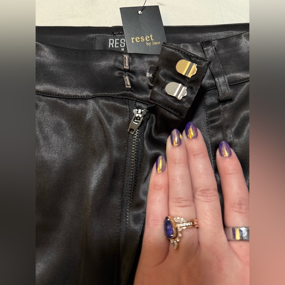 RESET By Jane Black Satin Cargo Wide Leg Pants Size Medium - Picture 7 of 13